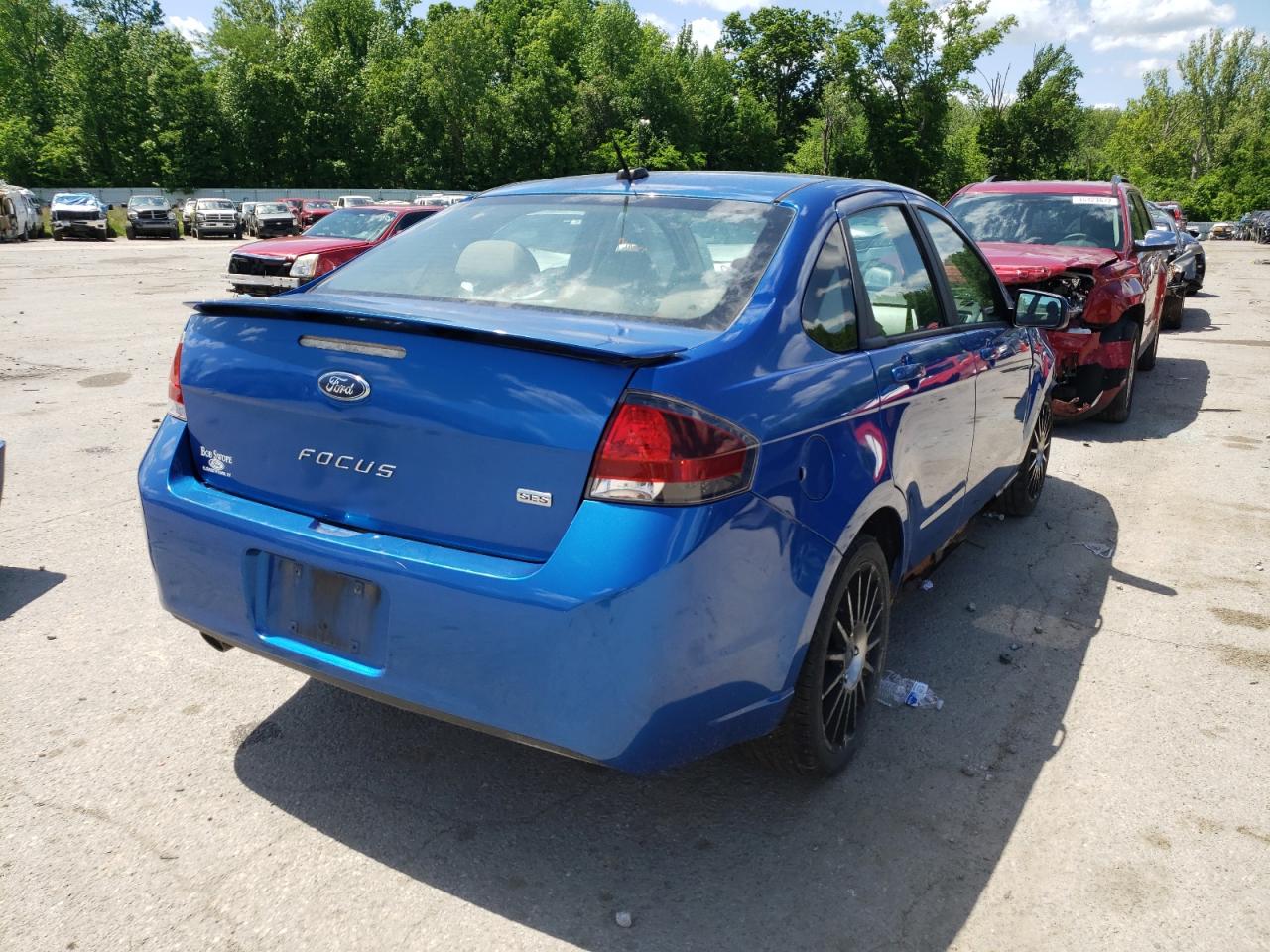 Photo 4 from auction – 2011 FORD FOCUS SES with VIN 1FAHP3GN7BW124595