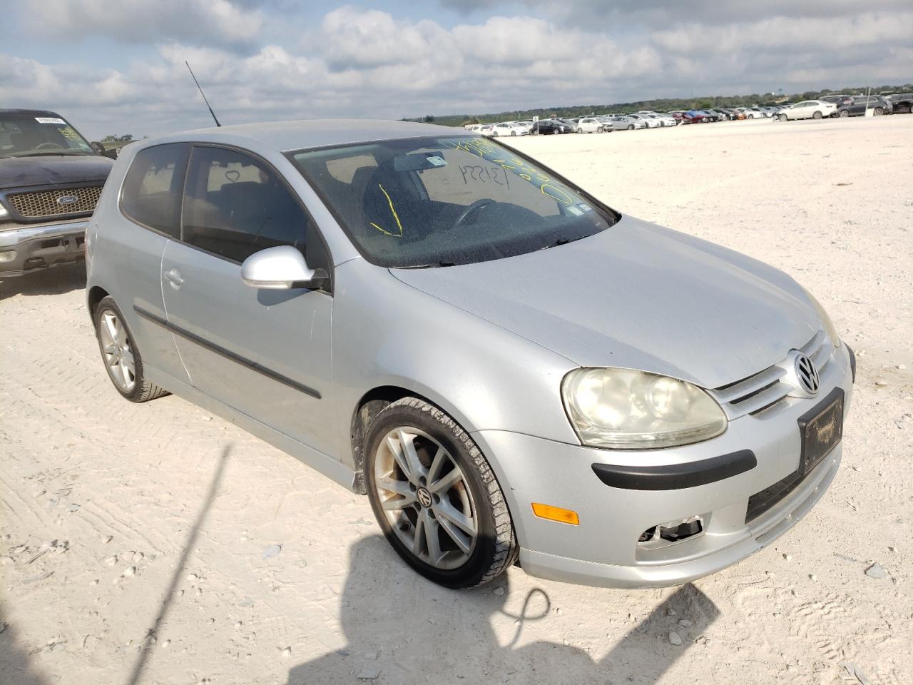 Photo 1 from auction – 2007 VOLKSWAGEN RABBIT with VIN WVWBR71K17W071626
