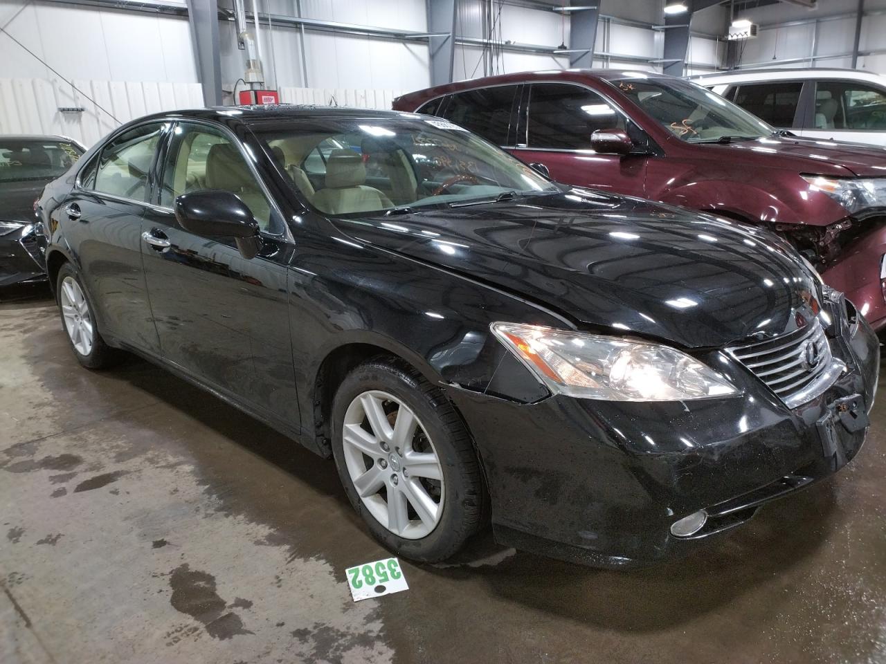 LEXUS ES 350 2007 with VIN JTHBJ46G372143829 - Photo from auction
