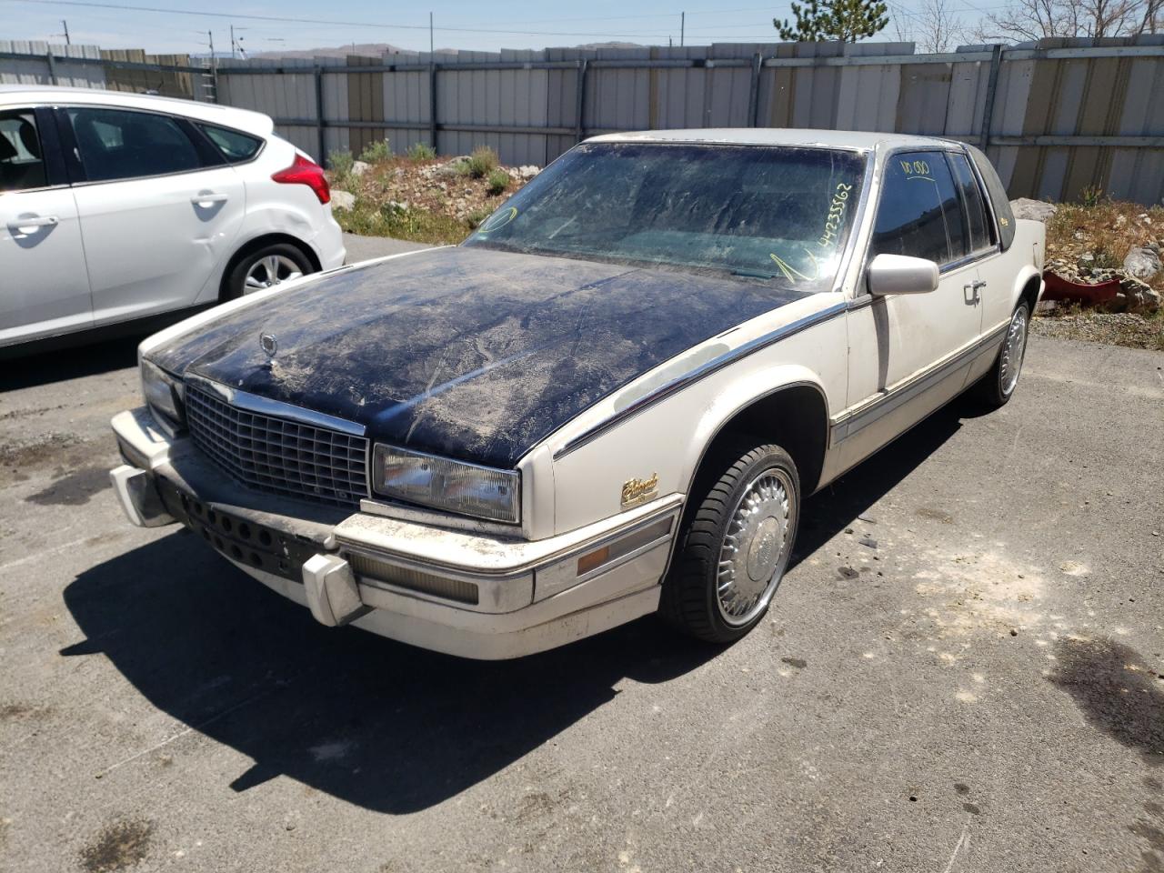 Photo 2 from auction – 1989 CADILLAC ELDORADO with VIN 1G6EL1156KU613610