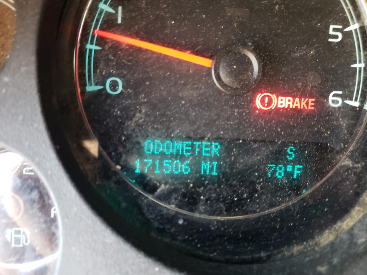 Photo 8 from auction – 2014 CHEVROLET TAHOE C150 with VIN 1GNSCBE06ER116267