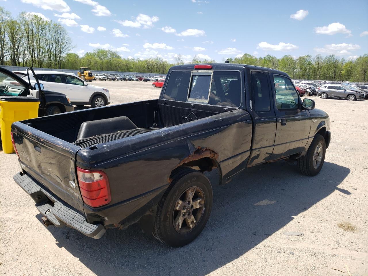 Photo 4 from auction – 2004 FORD RANGER SUP with VIN 1FTZR45EX4PA88223