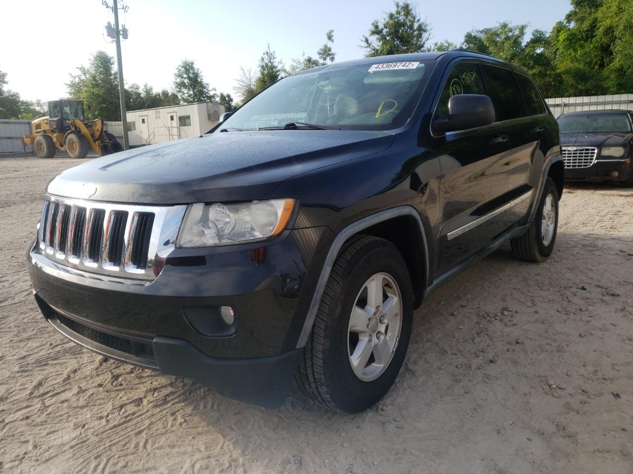 Photo 2 from auction – 2011 JEEP GRAND CHER with VIN 1J4RS4GG3BC535024