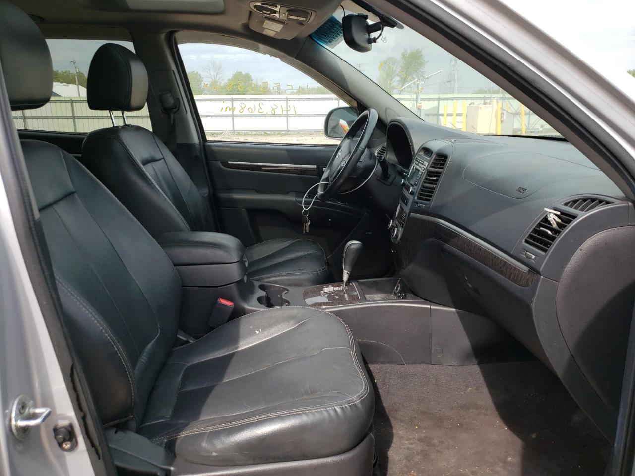 Photo 5 from auction – 2009 HYUNDAI SANTA FE with VIN 5NMSH73E59H279623