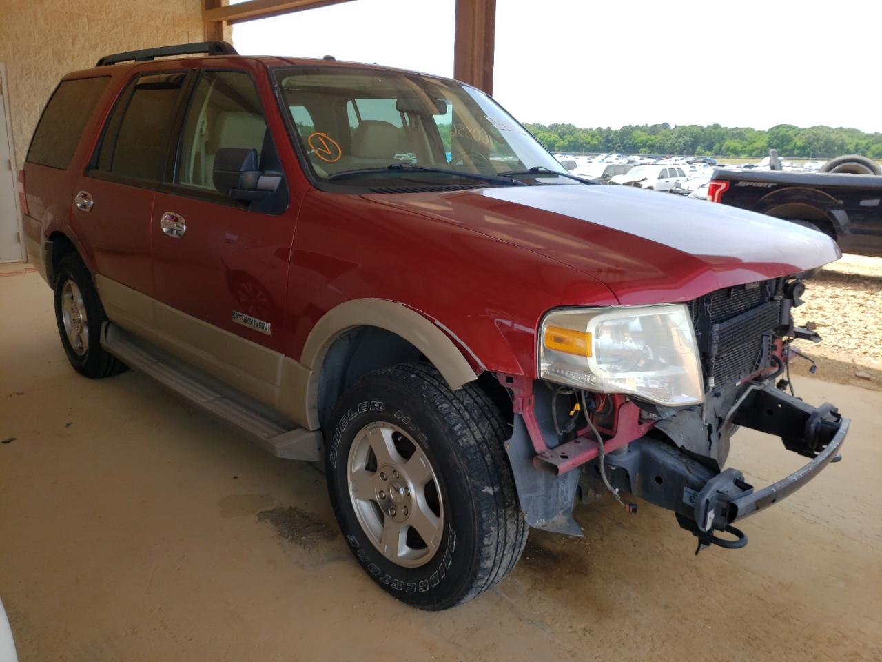 FORD EXPEDITION 2007 with VIN 1FMFU185X7LA76415 - Photo from auction
