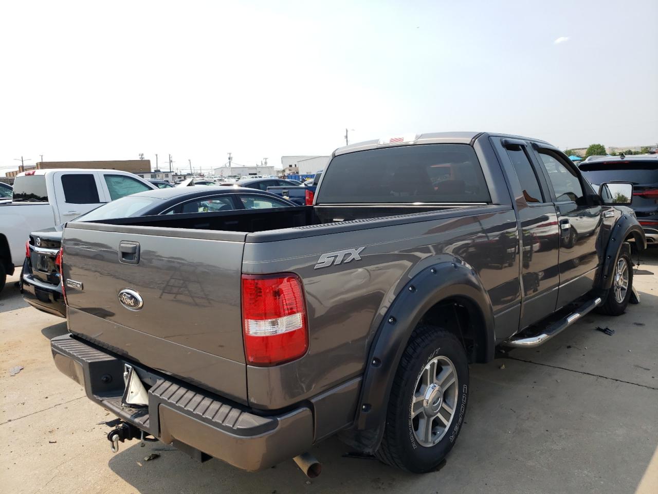 Photo 4 from auction – 2008 FORD F150 with VIN 1FTRX12W28FB15332