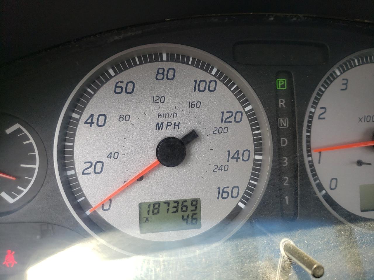 Photo 8 from auction – 2002 NISSAN MAXIMA GLE with VIN JN1DA31D32T428778
