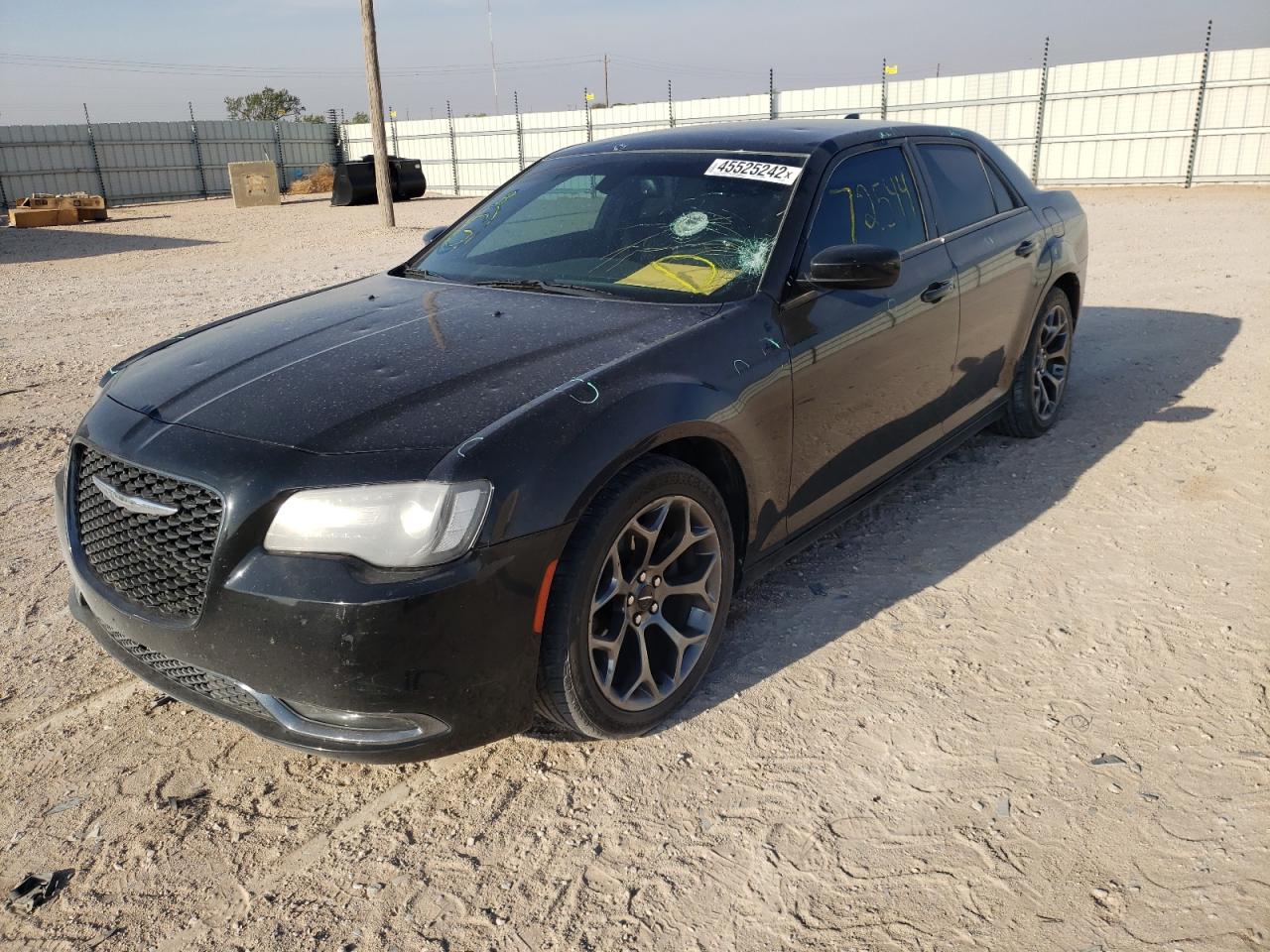 Photo 2 from auction – 2015 CHRYSLER 300 S with VIN 2C3CCABGXFH859657