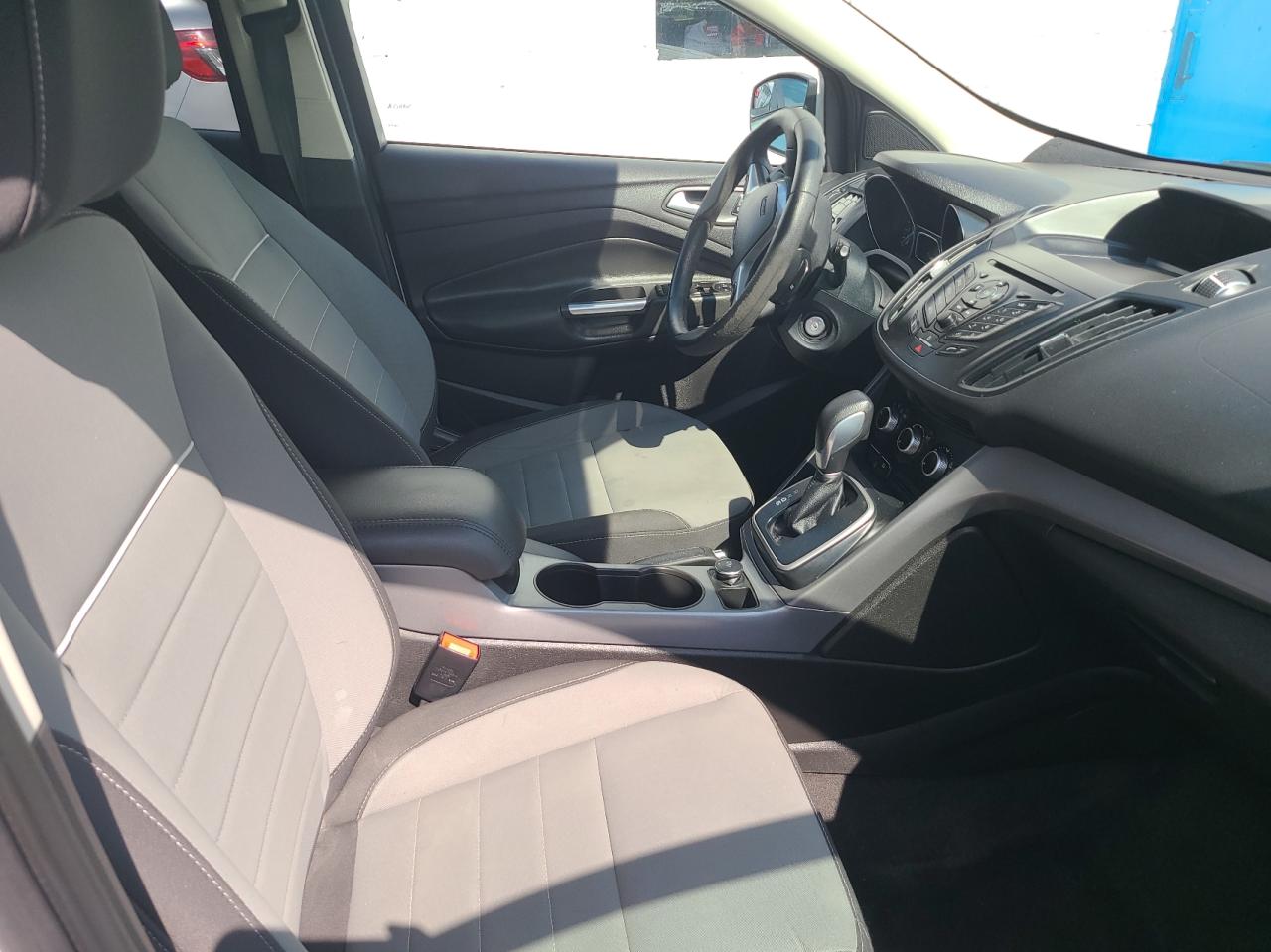 Photo 5 from auction – 2014 FORD ESCAPE SE with VIN 1FMCU9GXXEUB66112