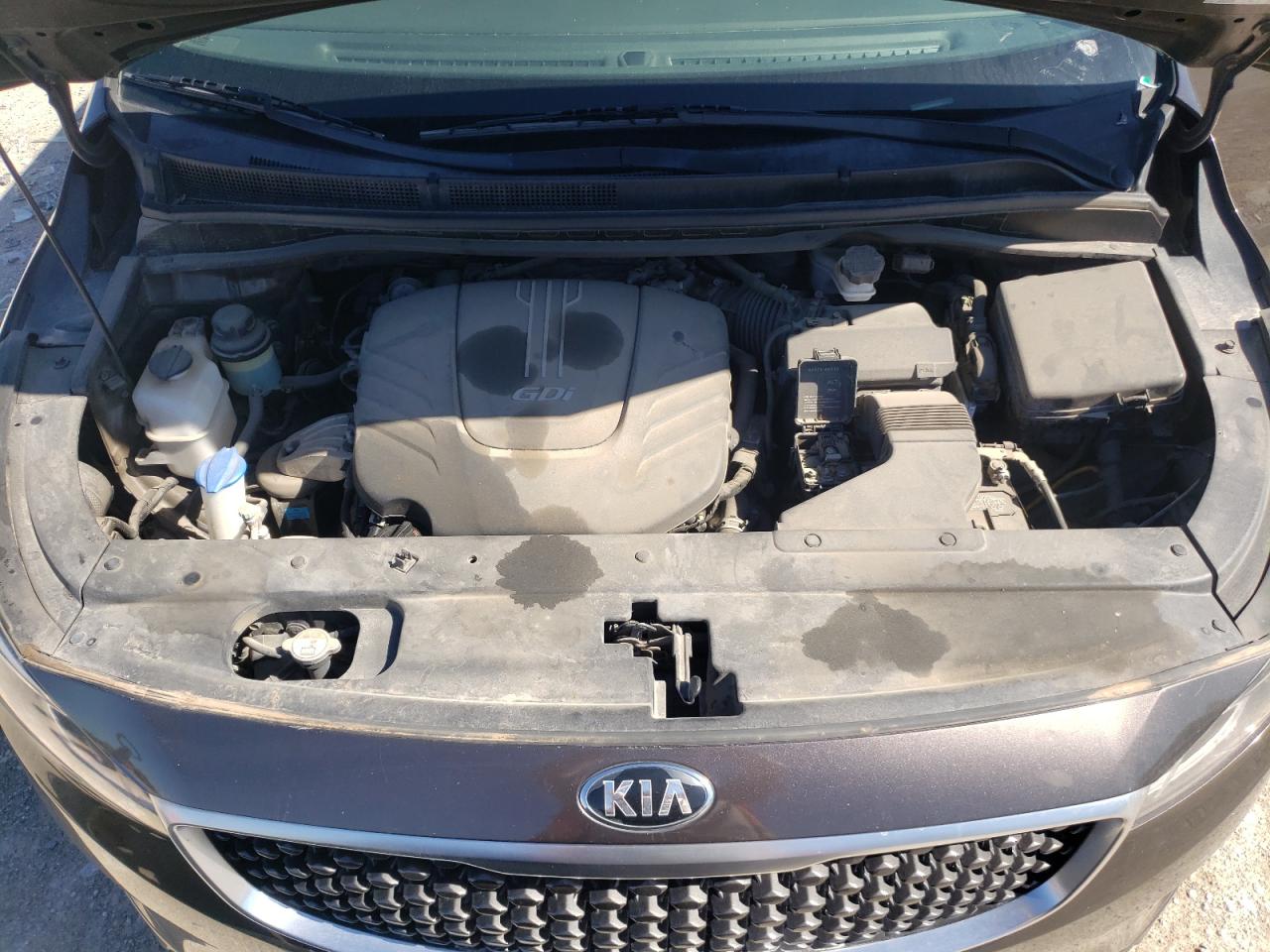 Photo 7 from auction – 2016 KIA SEDONA LX with VIN KNDMB5C15G6100986