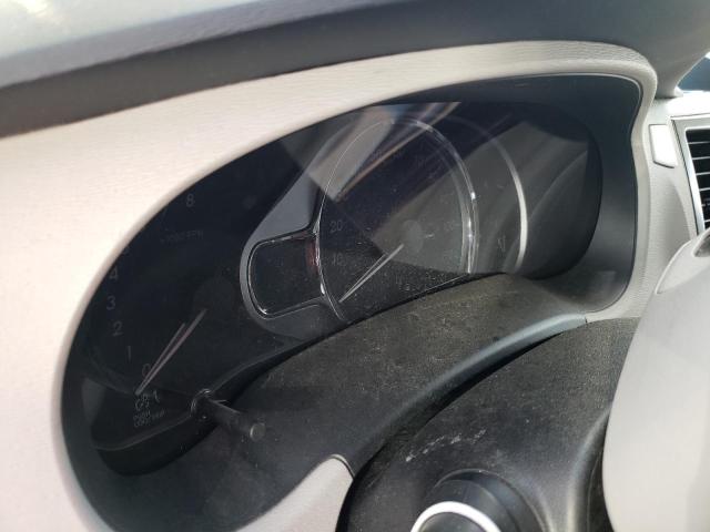 Photo 8 from auction – 2014 TOYOTA SIENNA XLE with VIN 5TDYK3DC4ES410422
