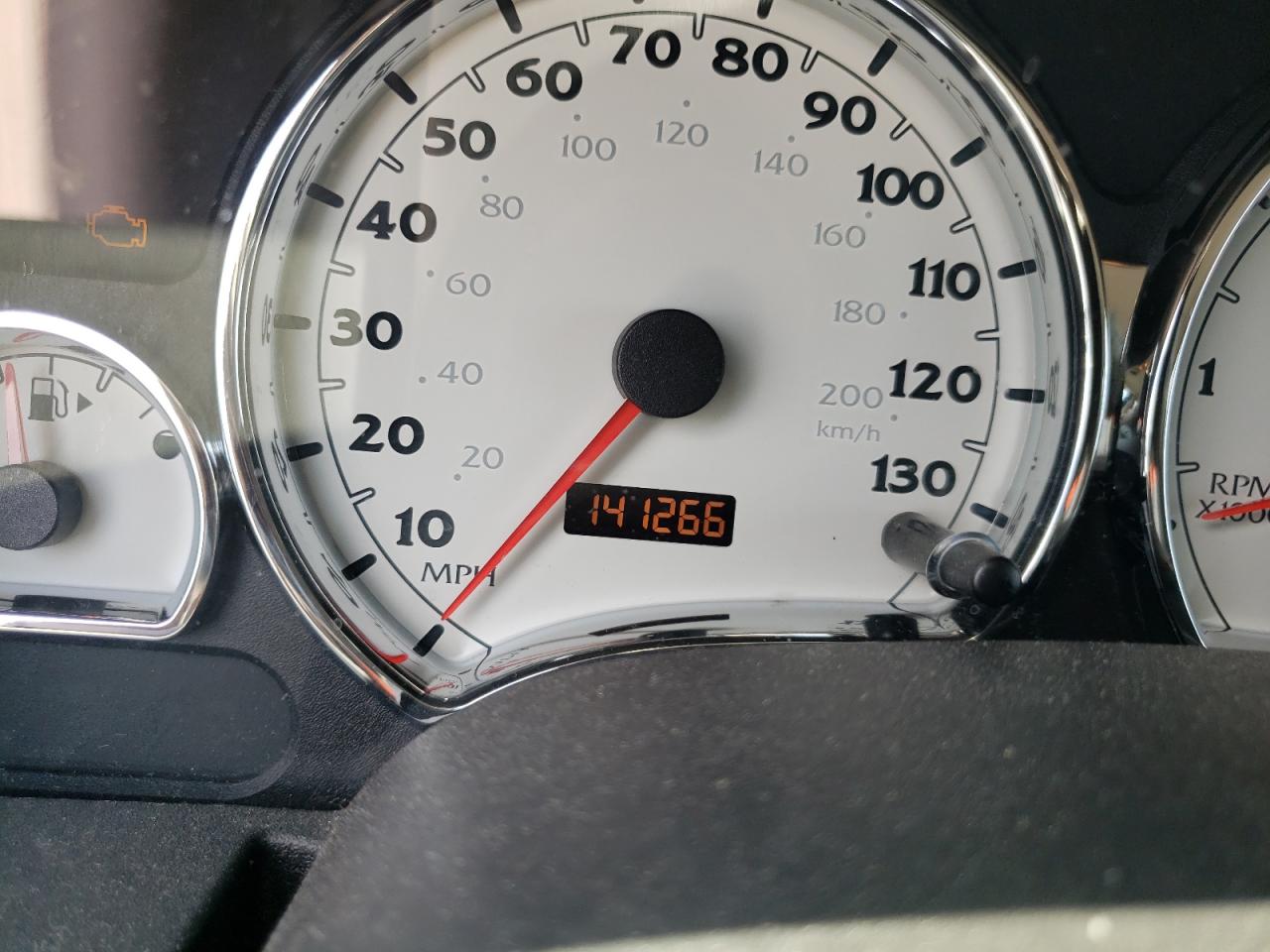Photo 8 from auction – 2006 SATURN VUE with VIN 5GZCZ33D96S822357