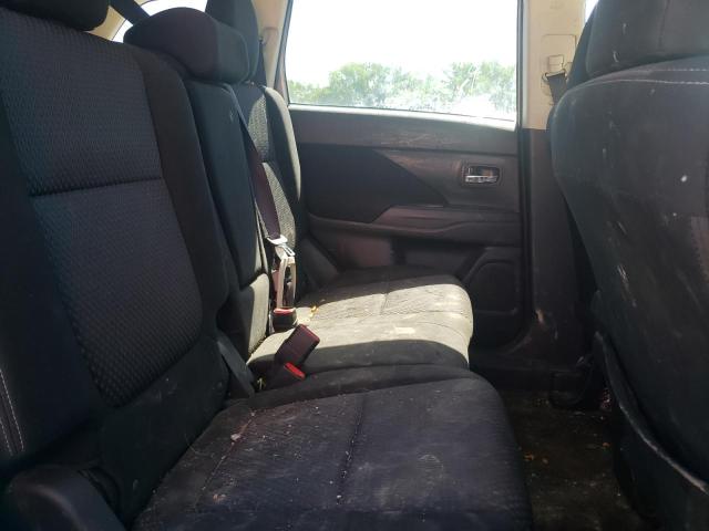 Photo 6 from auction – 2018 MITSUBISHI OUTLANDER with VIN JA4AZ3A32JZ040169