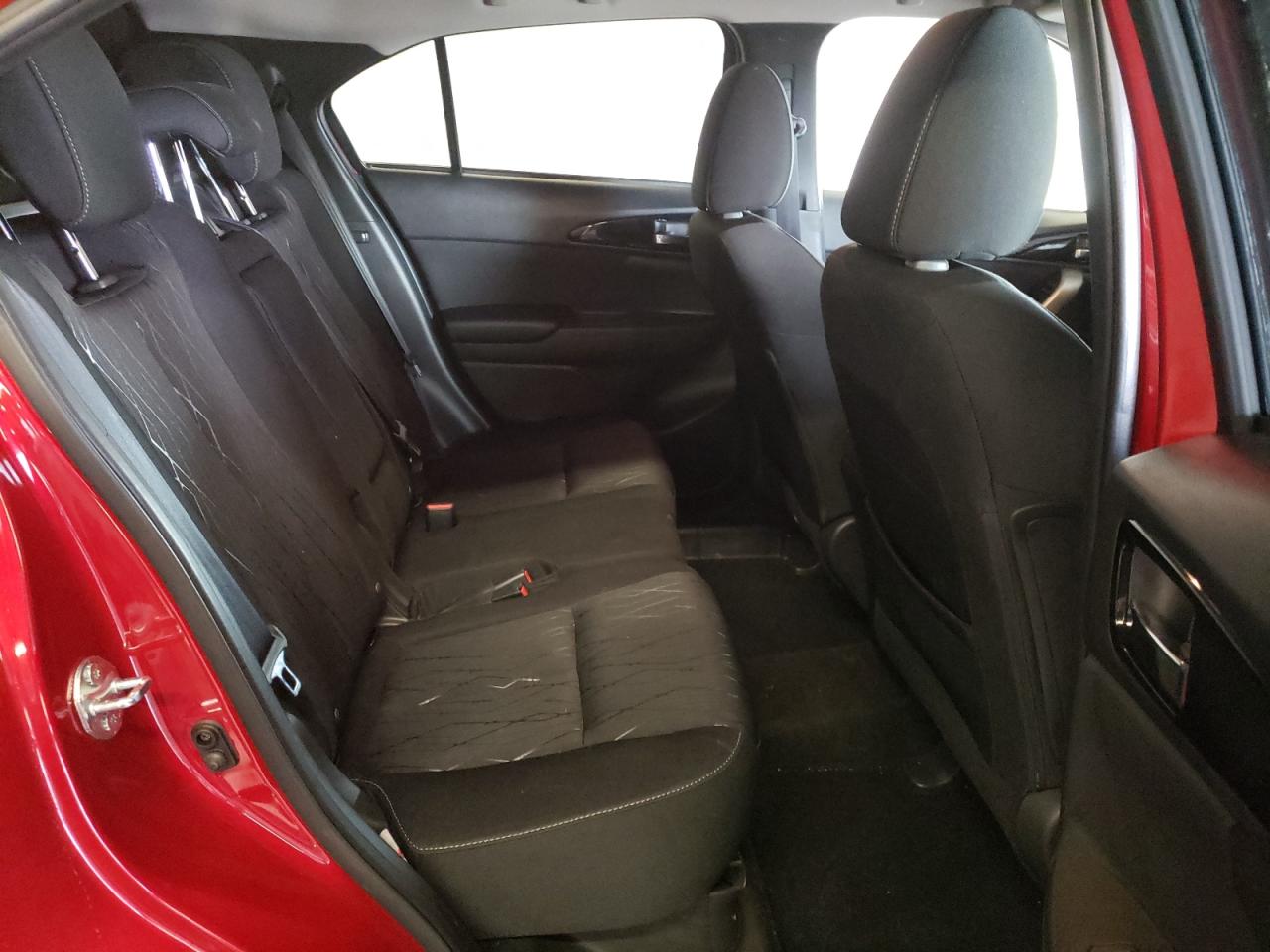 Photo 6 from auction – 2019 MITSUBISHI ECLIPSE CR with VIN JA4AT5AA6KZ020729