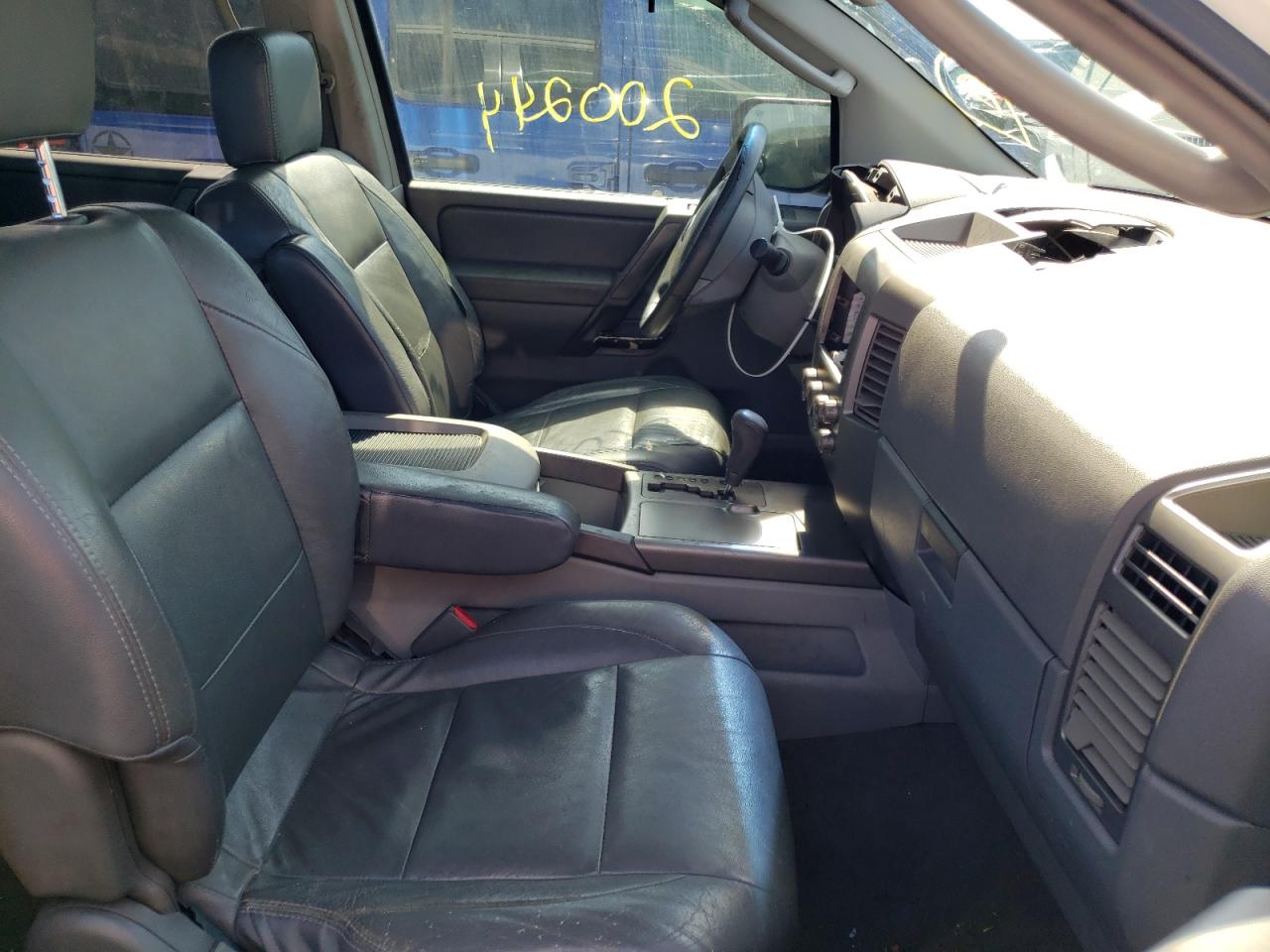 Photo 5 from auction – 2004 NISSAN ARMADA SE with VIN 5N1AA08A54N731347