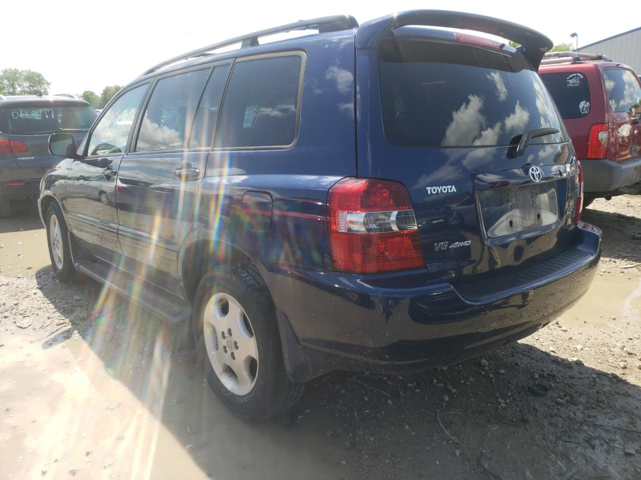 Photo 3 from auction – 2005 TOYOTA HIGHLANDER with VIN JTEEP21A250068307