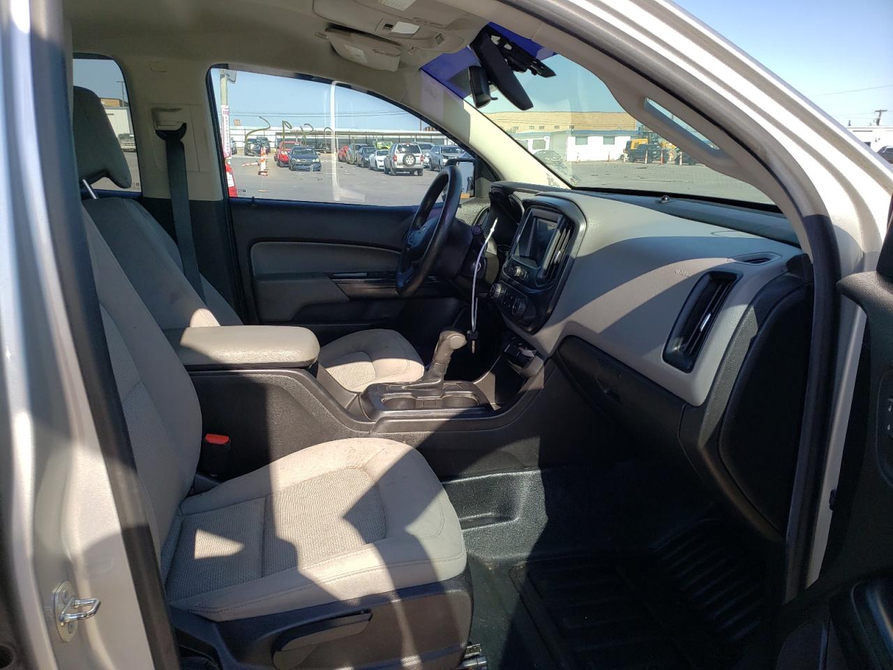 Photo 5 from auction – 2017 CHEVROLET COLORADO with VIN 1GCGSBEN8H1300982
