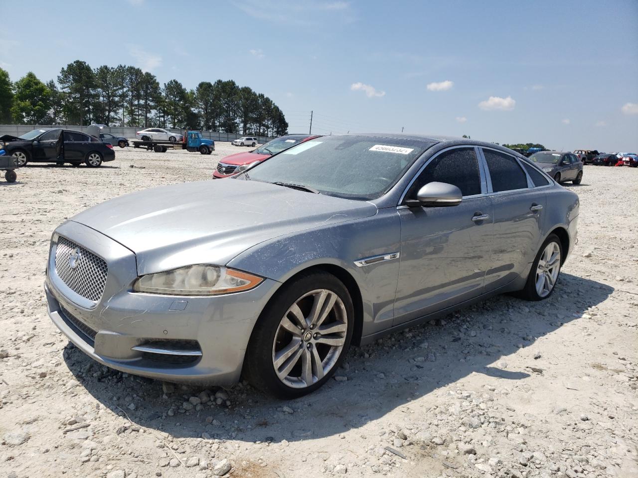 Photo 2 from auction – 2011 JAGUAR XJ with VIN SAJWA1CBXBLV02835