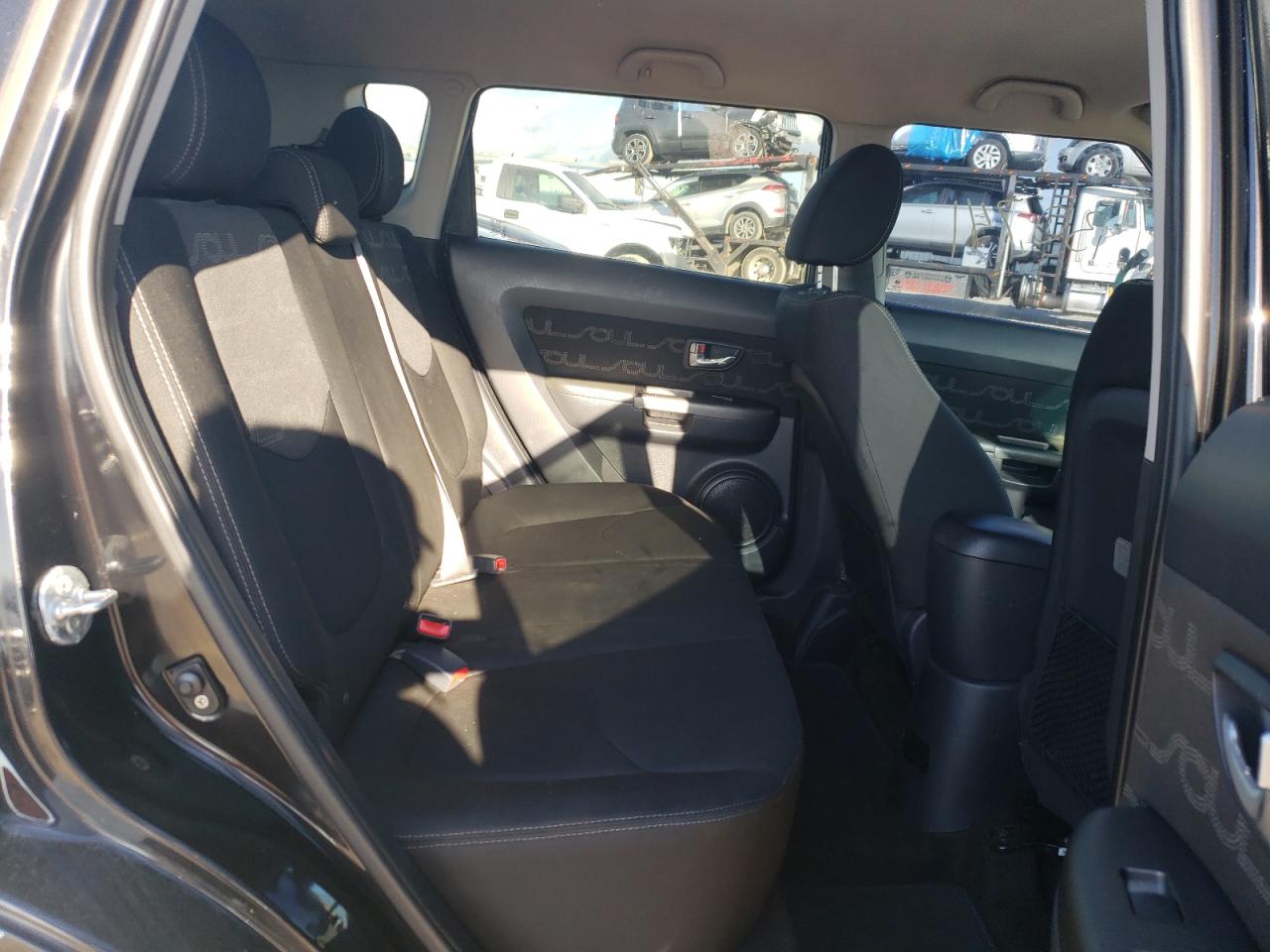 Снимка 6 от търг – 2013 KIA SOUL + с VIN KNDJT2A69D7607568