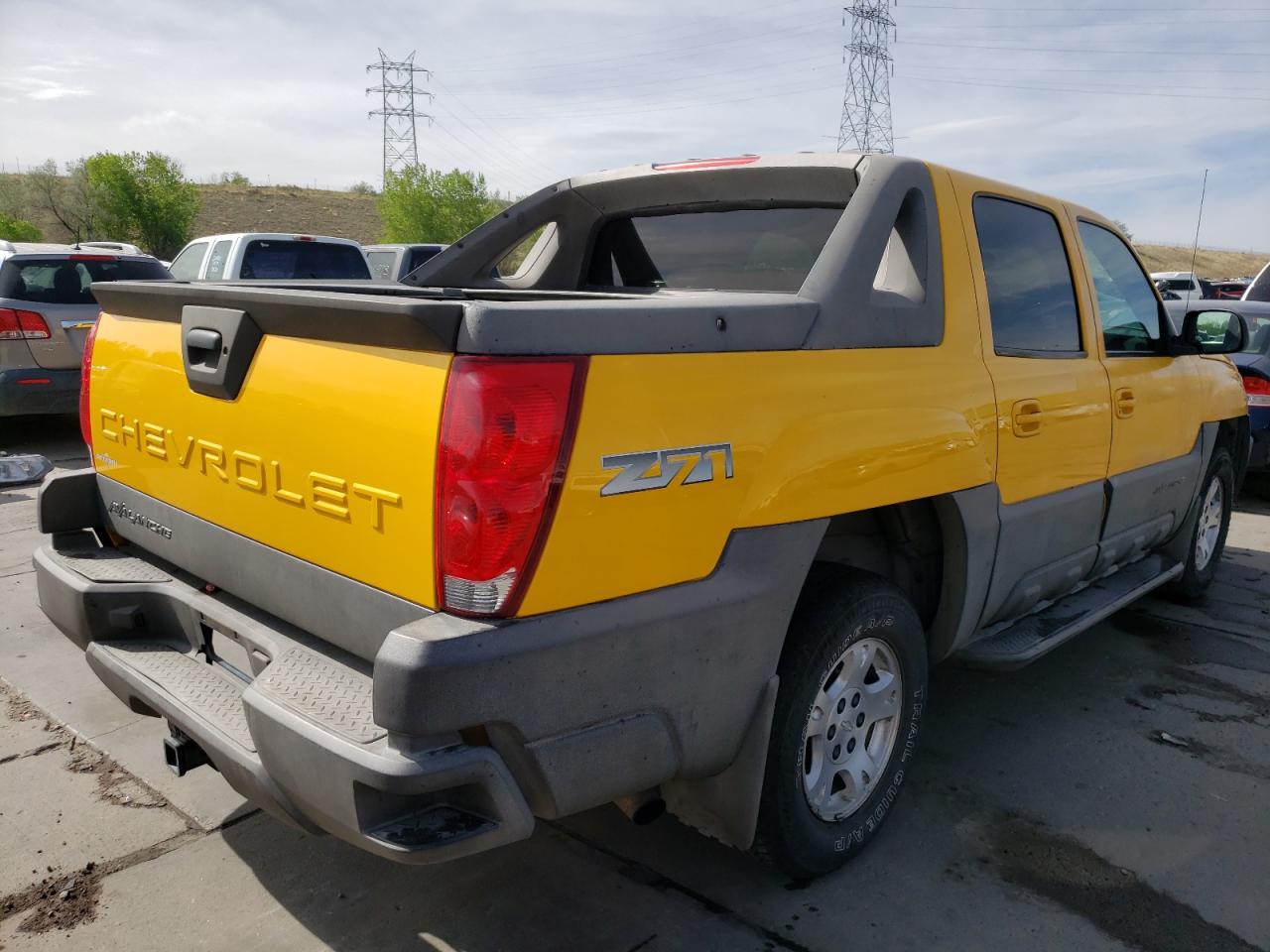 Photo 4 from auction – 2003 CHEVROLET AVALANCHE with VIN 3GNEK13T13G222310