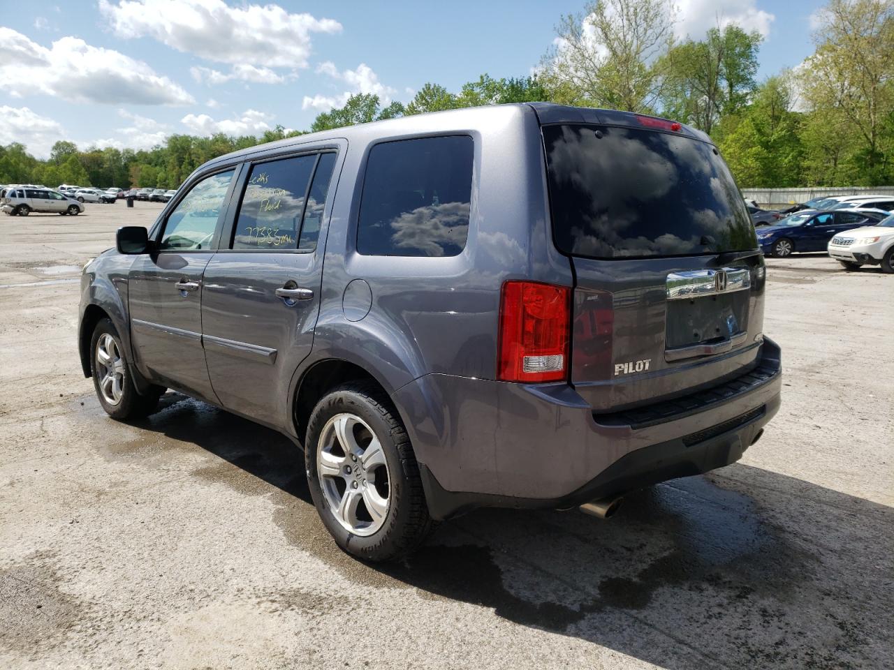 Photo 3 from auction – 2015 HONDA PILOT EX with VIN 5FNYF4H43FB074071
