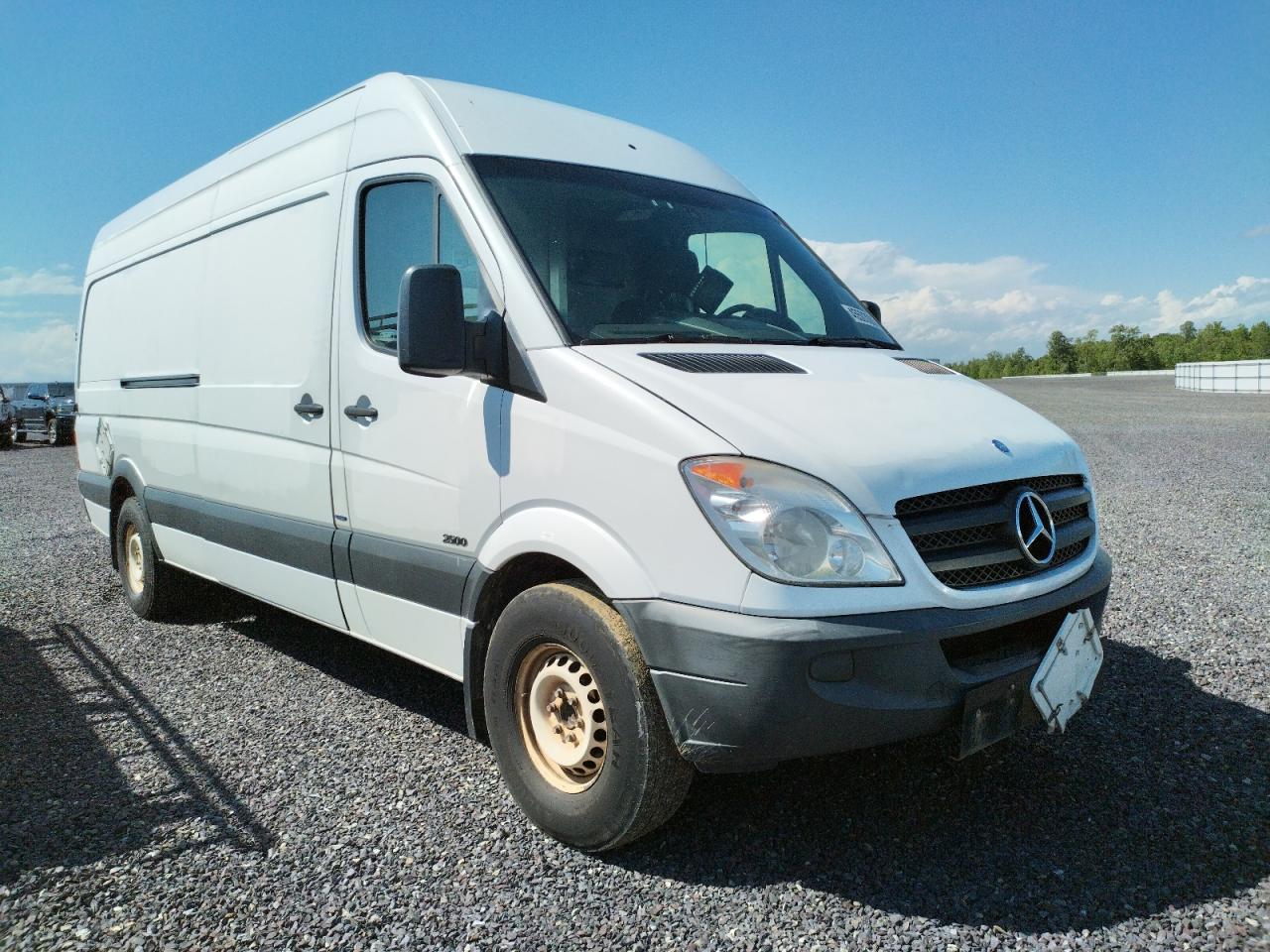 Photo 1 from auction – 2012 MERCEDES-BENZ SPRINTER 2 with VIN WD3PE8CB8C5705027