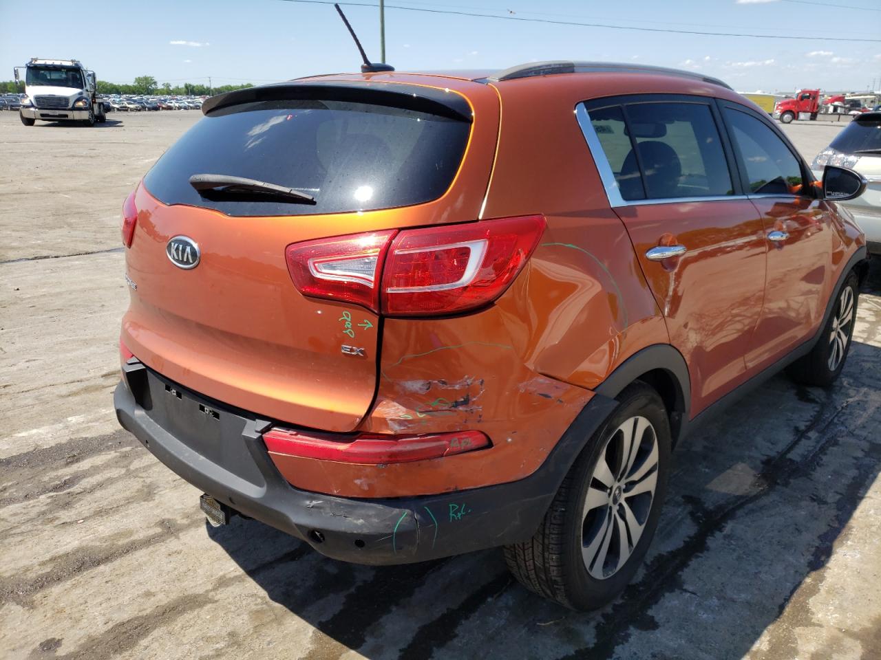 Photo 4 from auction – 2011 KIA SPORTAGE E with VIN KNDPC3A23B7029414