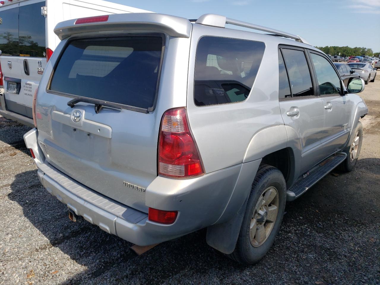 Photo 4 from auction – 2003 TOYOTA 4RUNNER LI with VIN JTEBT17R530005656