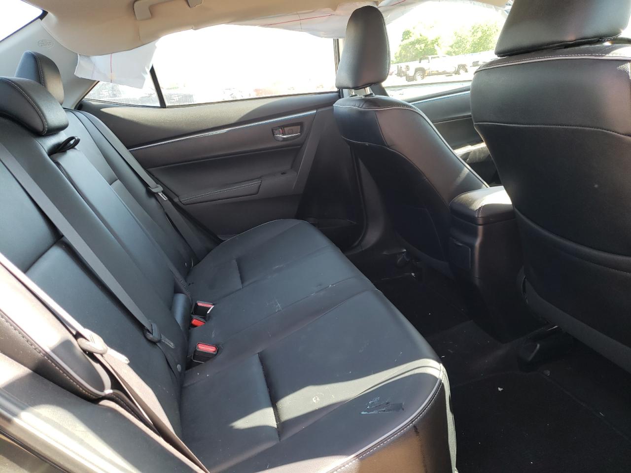 Photo 6 from auction – 2015 TOYOTA COROLLA L with VIN 2T1BURHE6FC426971