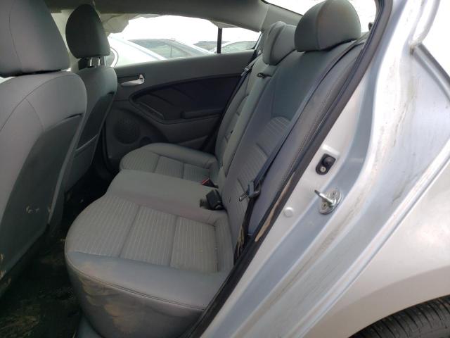 Photo 6 from auction – 2018 KIA FORTE LX with VIN 3KPFL4A77JE193115