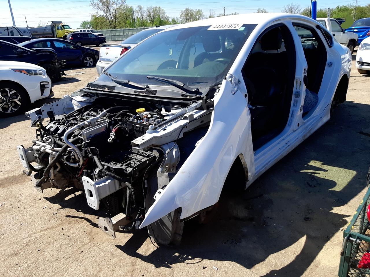 Photo 2 from auction – 2015 CHRYSLER 200 S with VIN 1C3CCCBG2FN557248