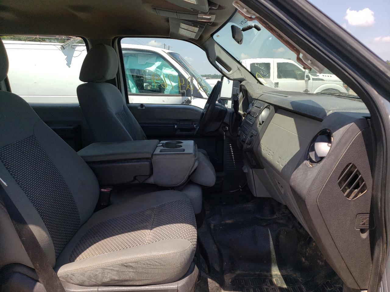 Photo 5 from auction – 2011 FORD F250 SUPER with VIN 1FD7W2B6XBEA57835