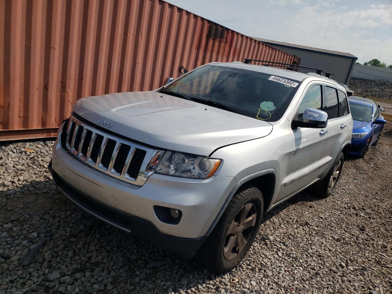 Photo 2 from auction – 2011 JEEP GRAND CHER with VIN 1J4RR5GT5BC610546