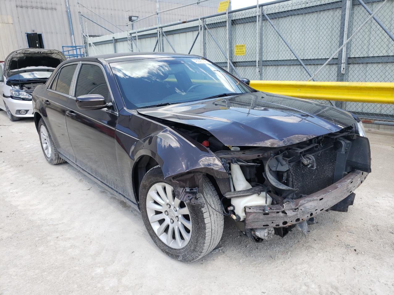 CHRYSLER 300 2012 with VIN 2C3CCAAG6CH143903 - Photo from auction