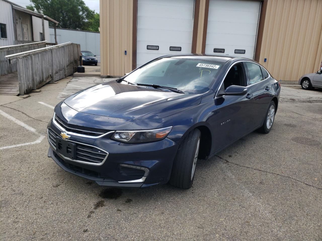 Photo 2 from auction – 2016 CHEVROLET MALIBU LT with VIN 1G1ZE5ST0GF188452