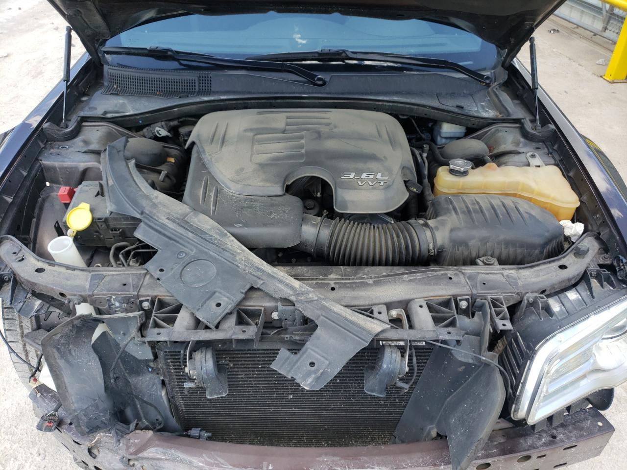 Photo 7 from auction – 2012 CHRYSLER 300 with VIN 2C3CCAAG6CH143903