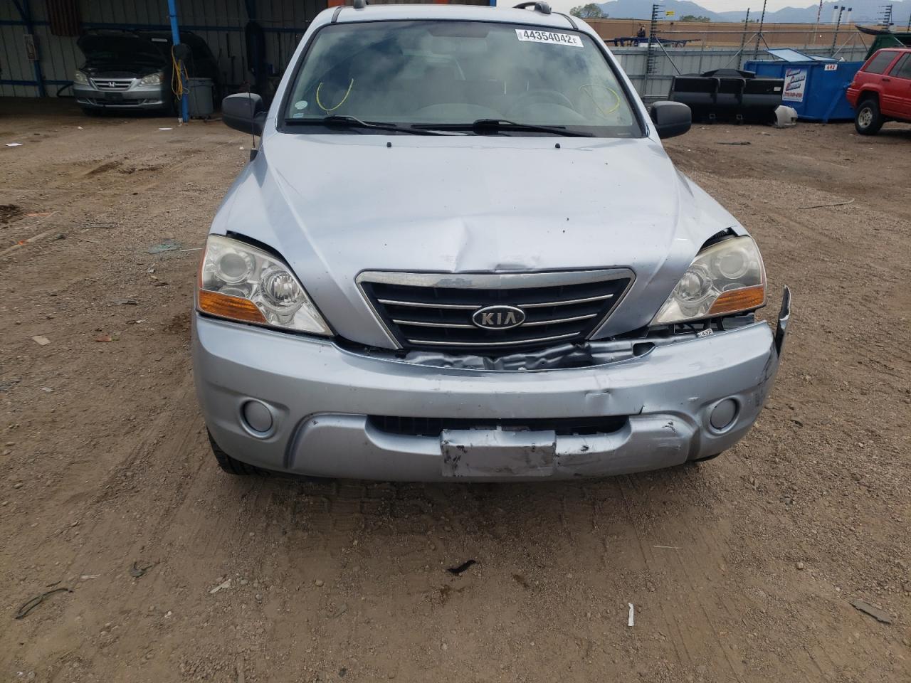 Photo 9 from auction – 2008 KIA SORENTO EX with VIN KNDJC735385849761