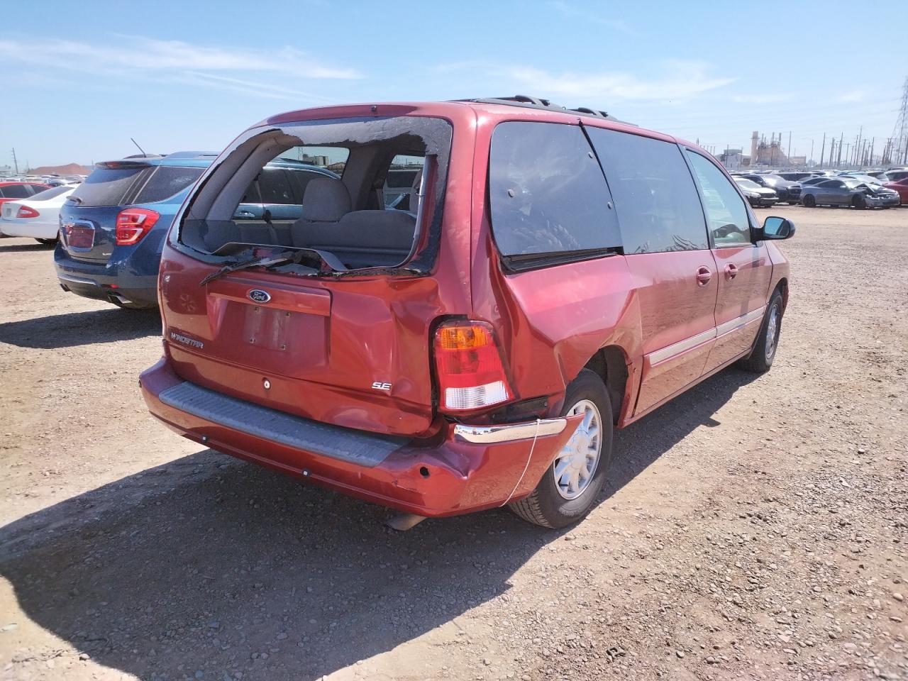 Photo 4 from auction – 2000 FORD WINDSTAR S with VIN 2FMZA5247YBA24867