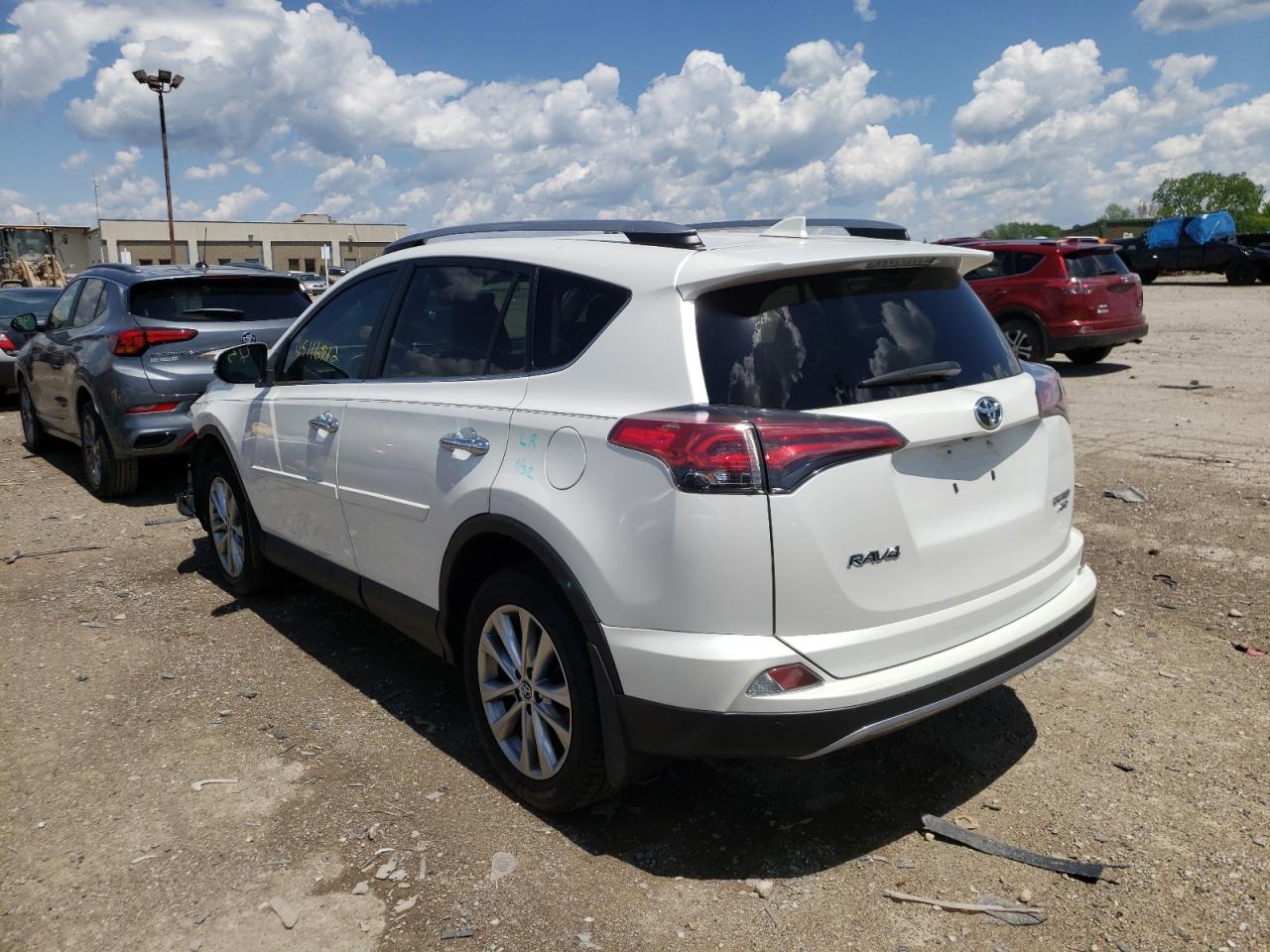 Photo 3 from auction – 2017 TOYOTA RAV4 LIMIT with VIN 2T3DFREV9HW604825