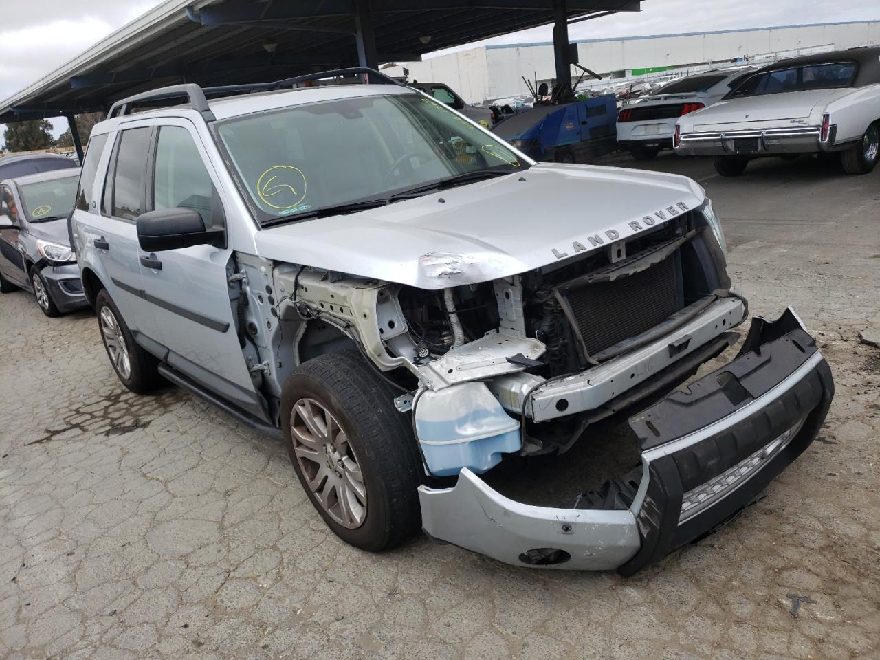LAND ROVER LR2 SE TEC 2008 with VIN SALFS24N18H018907 - Photo from auction