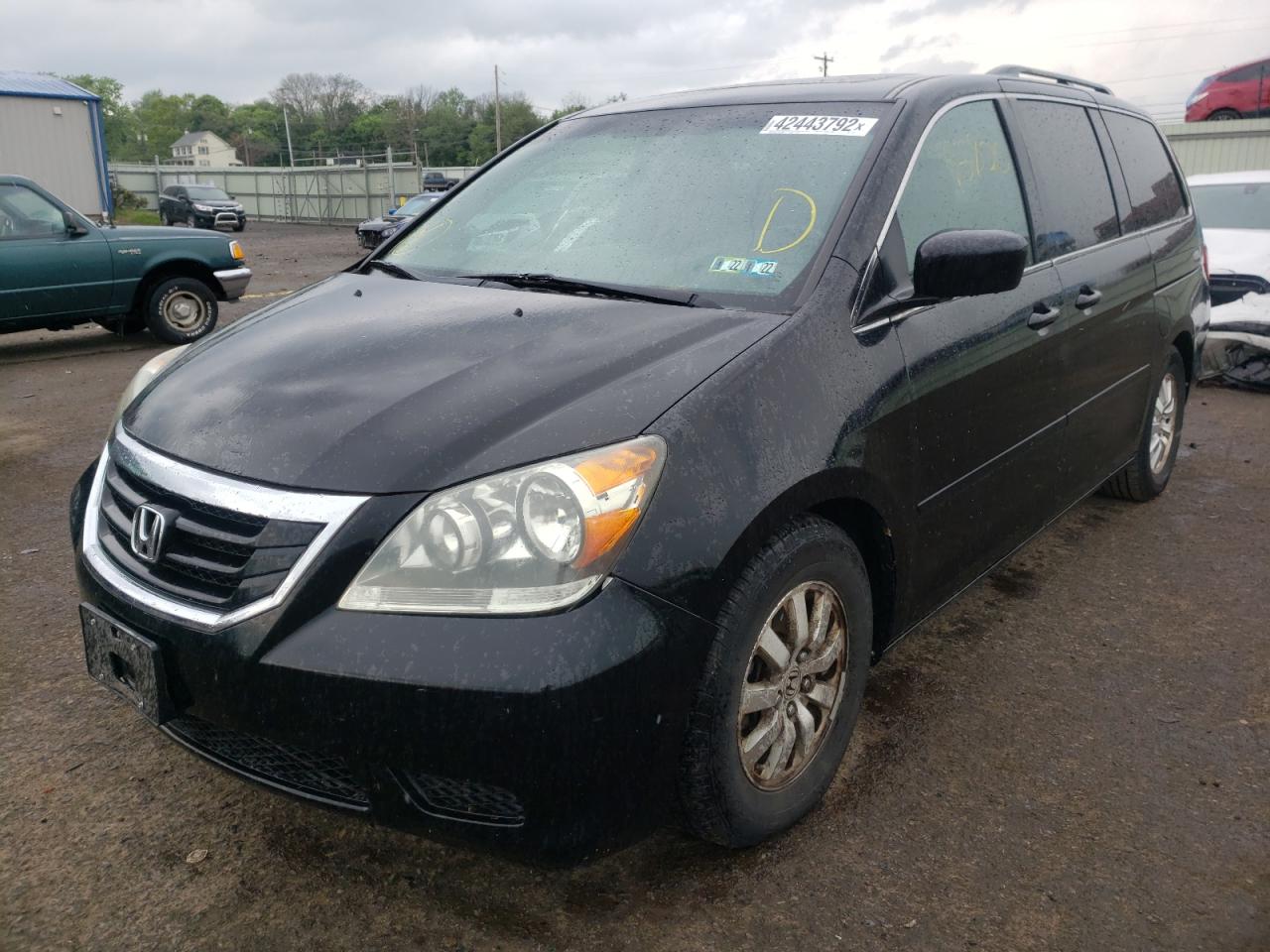 Photo 2 from auction – 2010 HONDA ODYSSEY with VIN 5FNRL3H75AB113317