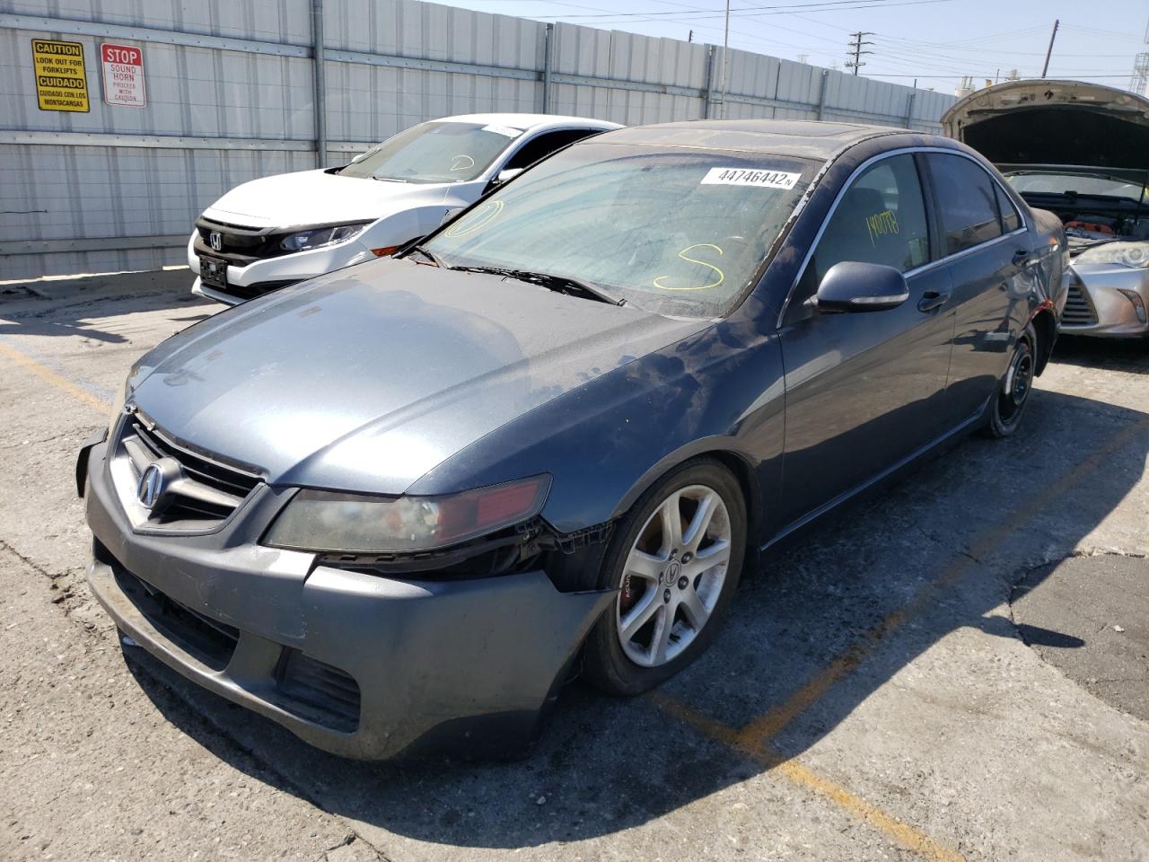 Photo 2 from auction – 2005 ACURA TSX with VIN JH4CL96855C015538