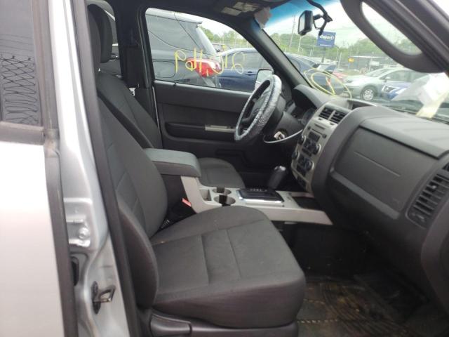 Photo 5 from auction – 2010 FORD ESCAPE XLT with VIN 1FMCU9D79AKD16222