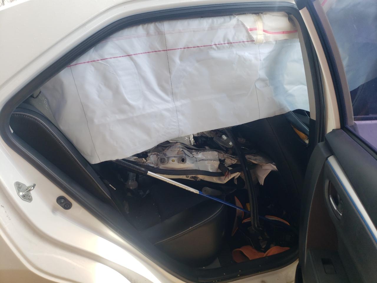 Photo 6 from auction – 2014 TOYOTA COROLLA L with VIN 2T1BURHEXEC106812