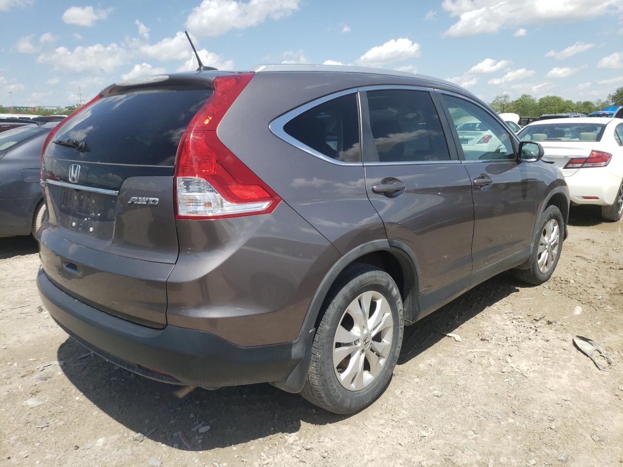 Photo 4 from auction – 2013 HONDA CR-V with VIN 5J6RM4H7XDL024163