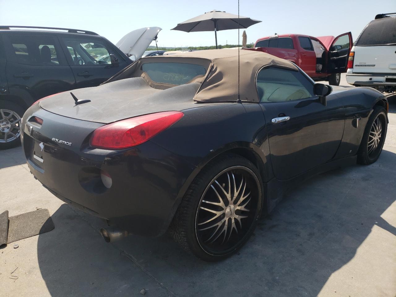 Photo 4 from auction – 2007 PONTIAC SOLSTICE with VIN 1G2MB35B37Y108474