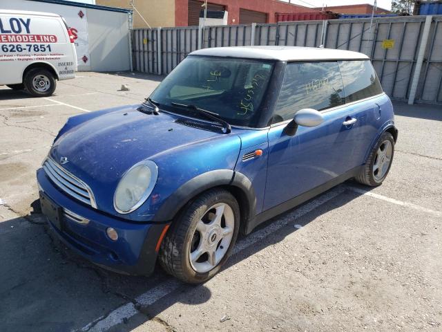 Photo 2 from auction – 2006 MINI COOPER with VIN WMWRC33506TK70583