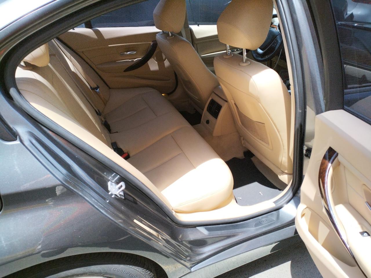 Photo 6 from auction – 2014 BMW 328 I with VIN WBA3A5G54ENP30137