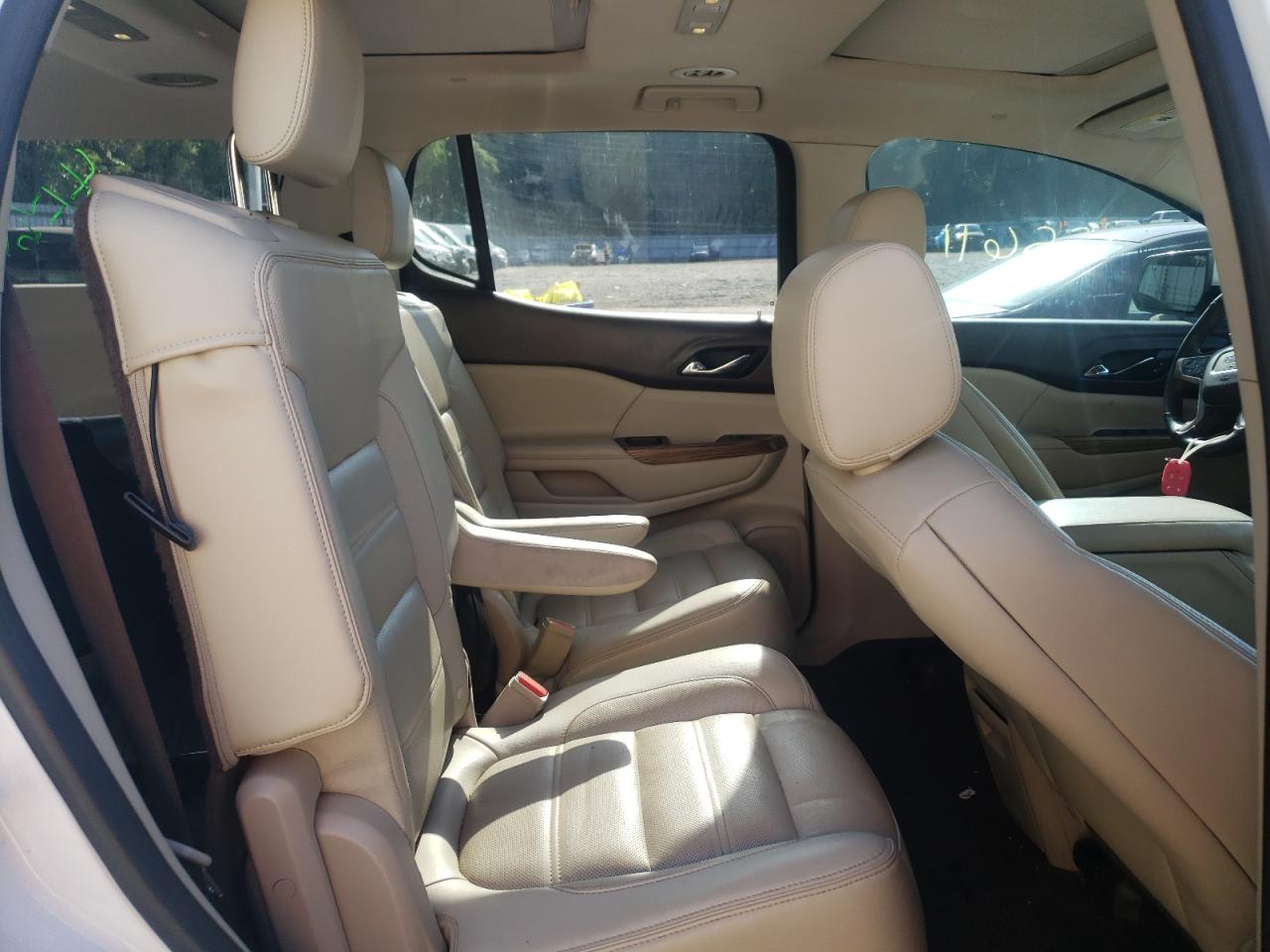 Photo 6 from auction – 2017 GMC ACADIA DEN with VIN 1GKKNPLS2HZ200146