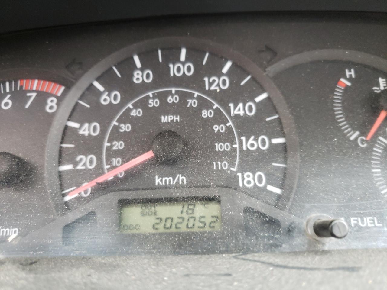 Photo 8 from auction – 2004 TOYOTA COROLLA CE with VIN 2T1BR32E24C783407